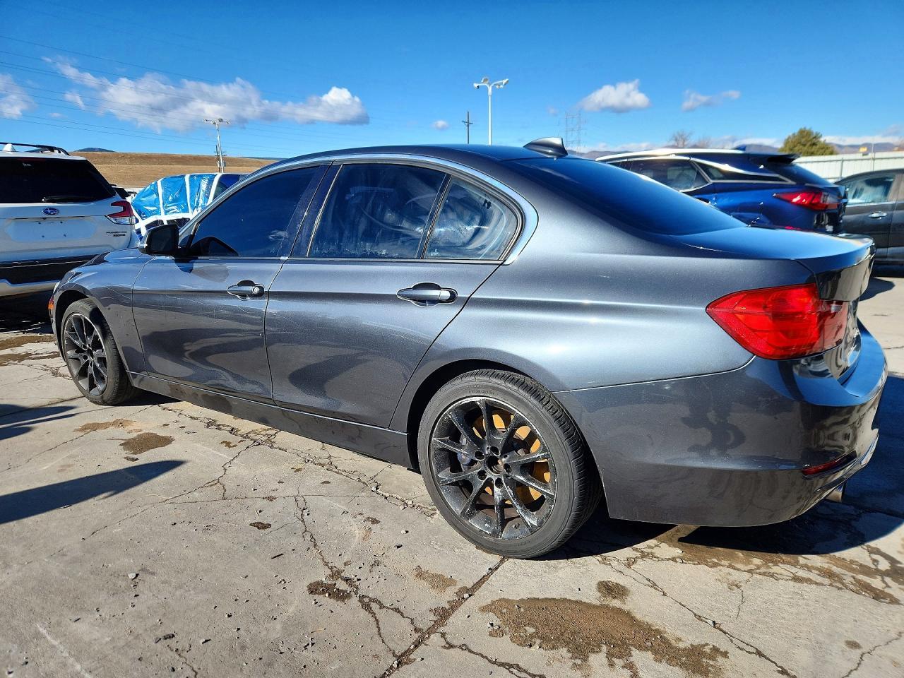 2014 BMW 335 I - Image 2