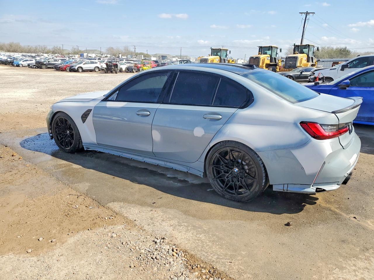 2022 BMW M3 Competition - Фото 2