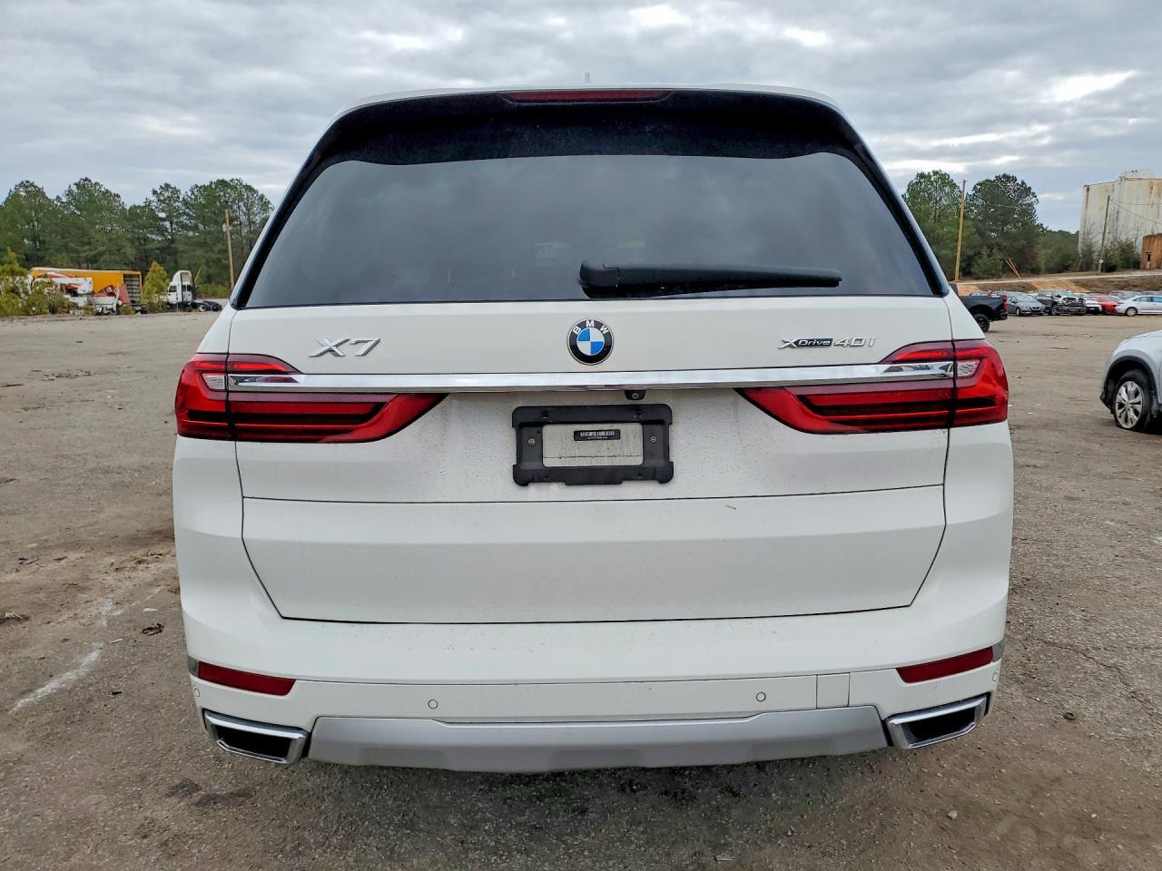 2021 BMW X7 - Фото 6