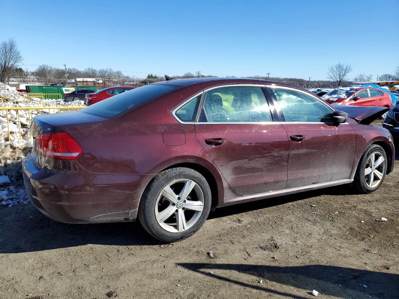 2013 Volkswagen Passat Se - Фото 3