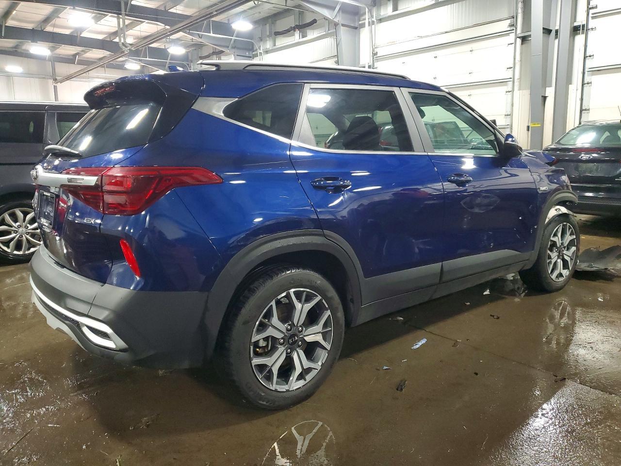 2021 Kia Seltos Ex - Фото 3