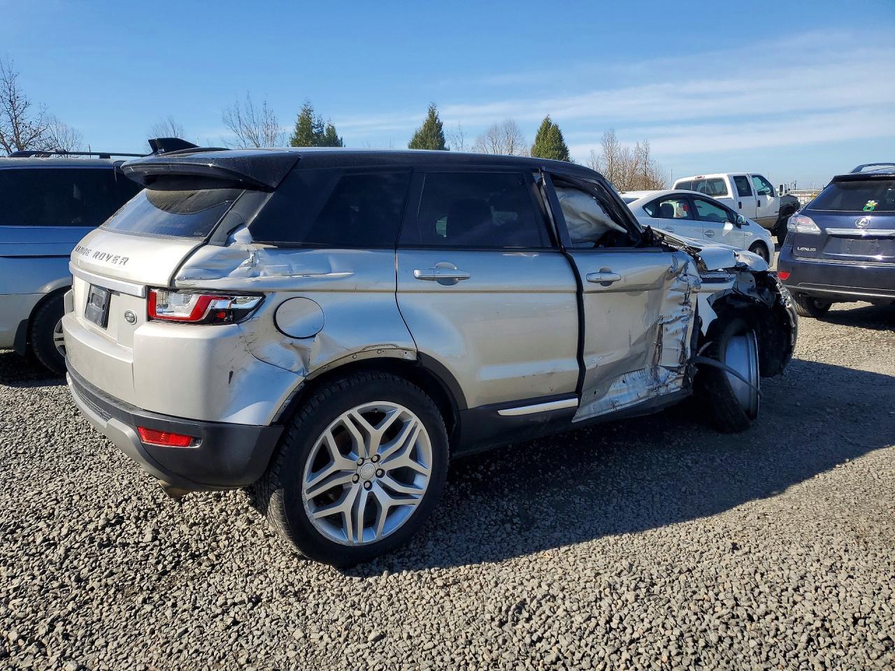 2017 Land Rover Range Rover Evoque Hse - Image 3