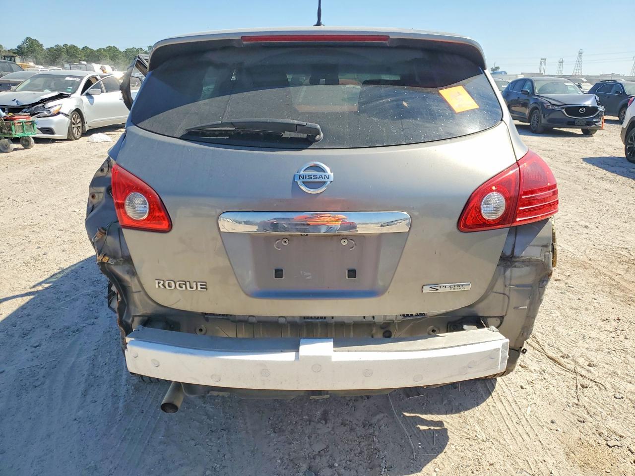 2013 Nissan Rogue S - Фото 6