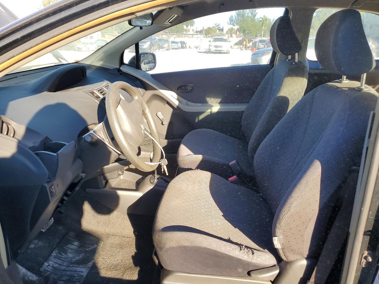 2009 Toyota Yaris - Фото 7