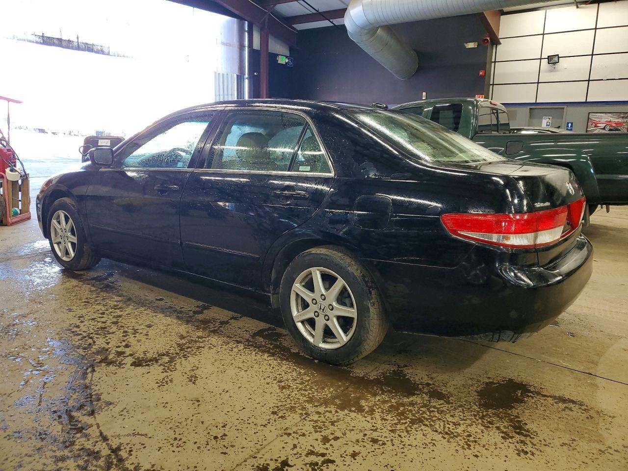 2004 Honda Accord Ex - Image 2