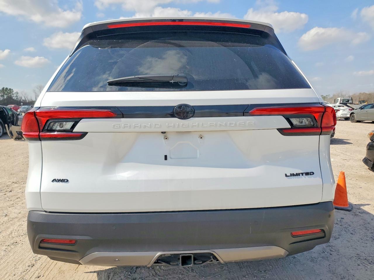 2024 Toyota Grand Highlander Xle - Фото 6