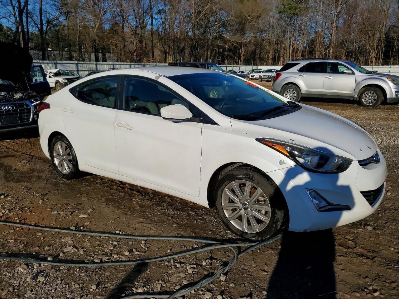 2016 Hyundai Elantra Se - Фото 4