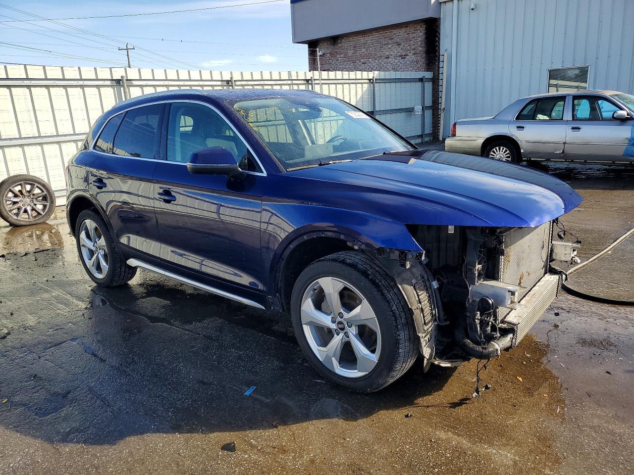 2021 Audi Q5 Premium Plus - Фото 4