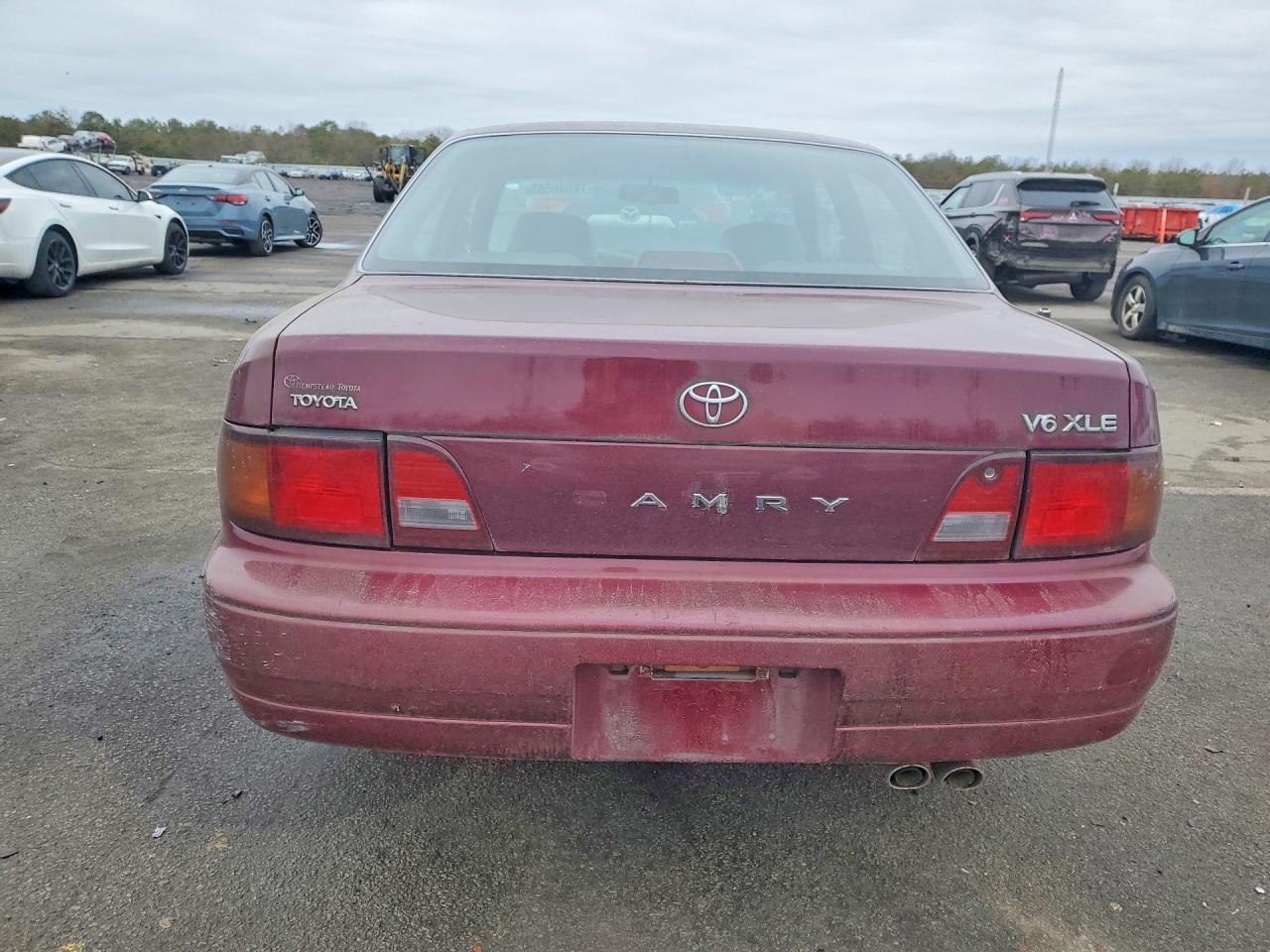 1996 Toyota Camry Le - Фото 6