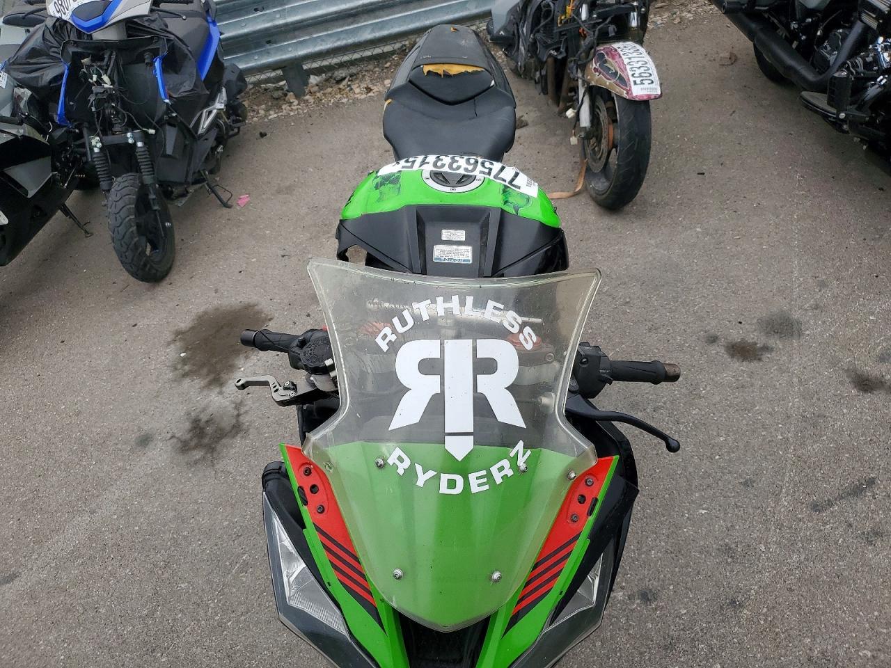 2011 Kawasaki Zx1000 J - Image 5