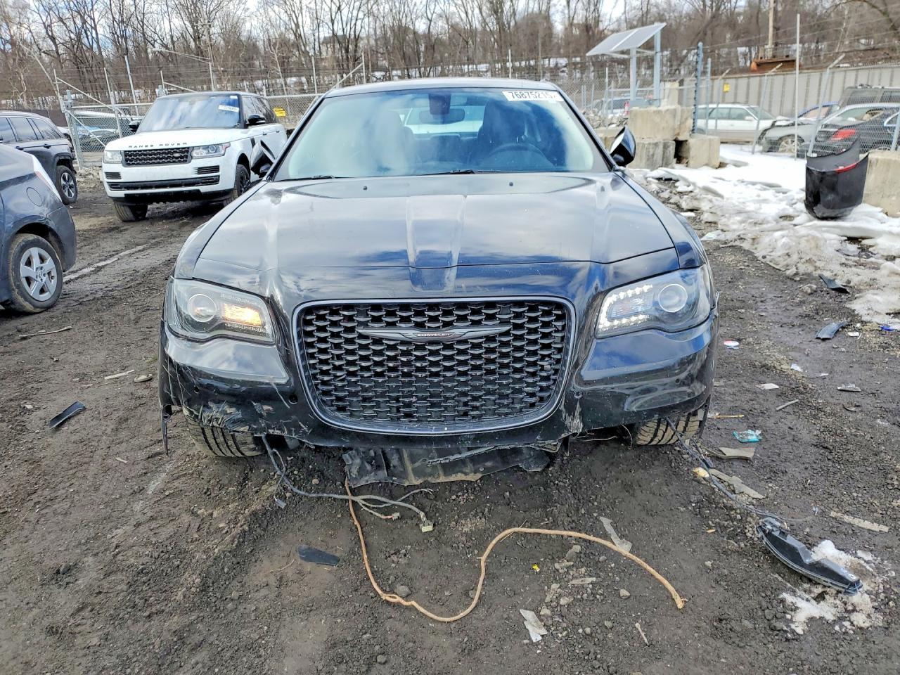 2023 Chrysler 300 Touring L - Фото 5