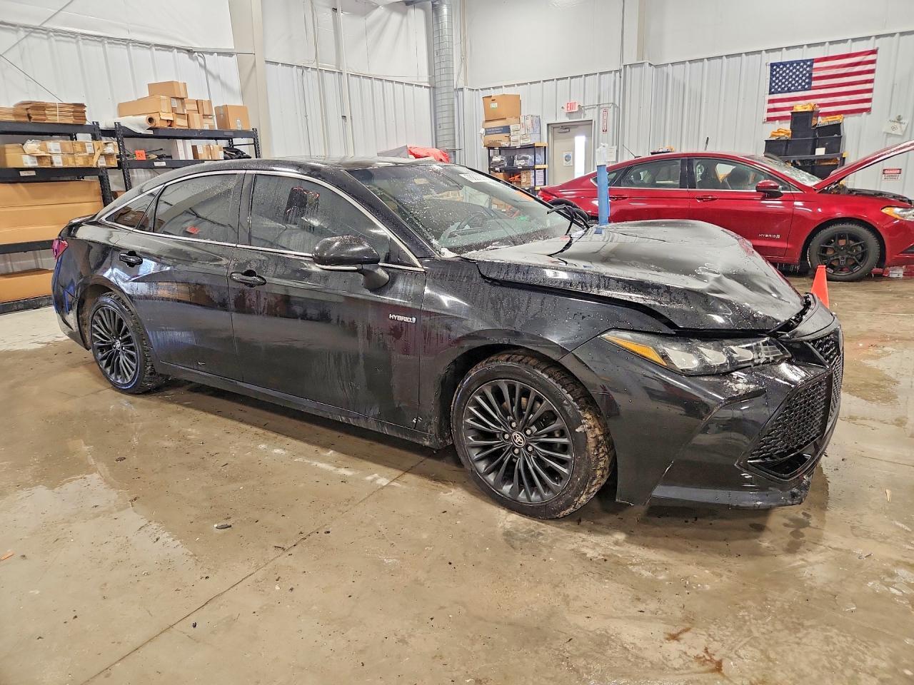 2021 Toyota Avalon Hybrid Xse - Фото 4