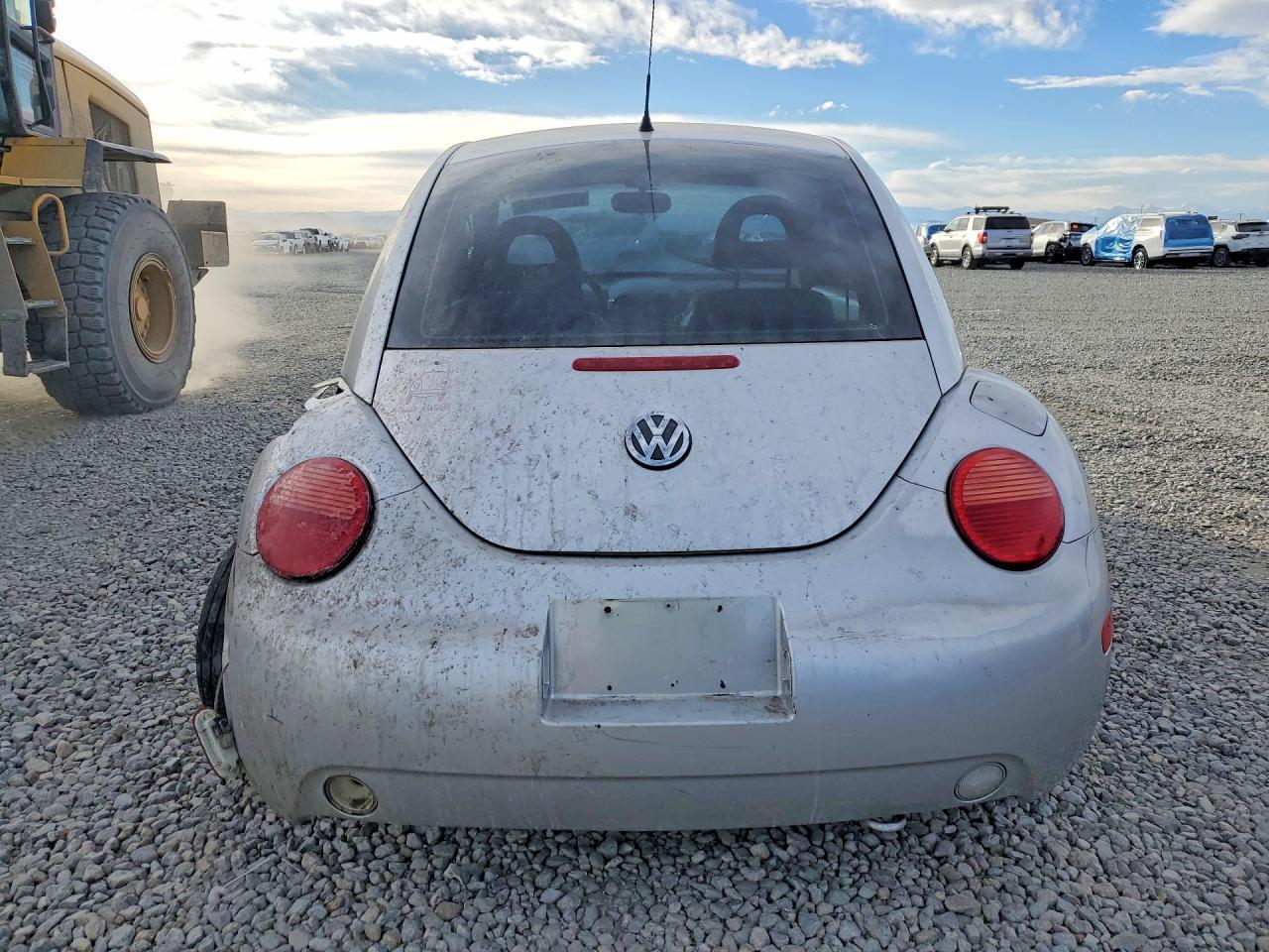 2000 Volkswagen New Beetle Gls - Фото 6