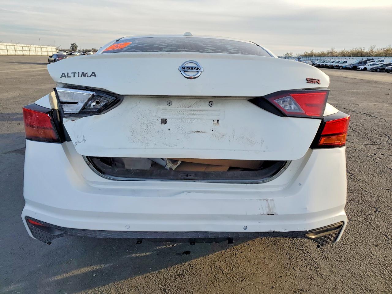 2023 Nissan Altima 2.5 Sr - Image 6