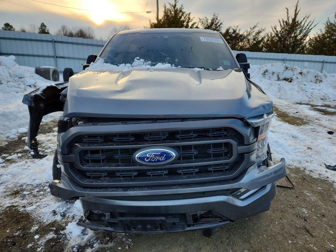 2022 Ford F150 Supercrew - Фото 5