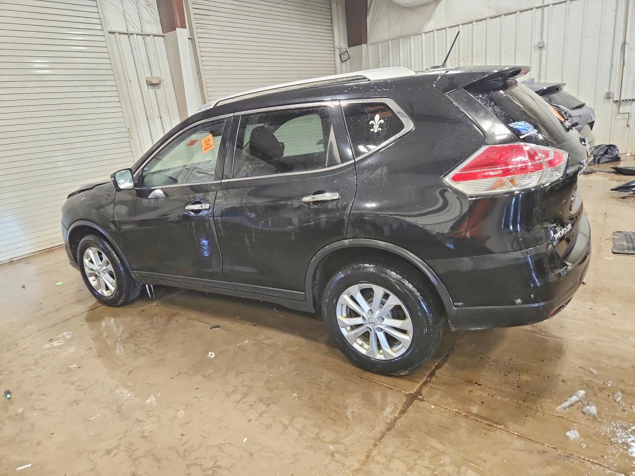 2016 Nissan Rogue Sv - Image 2