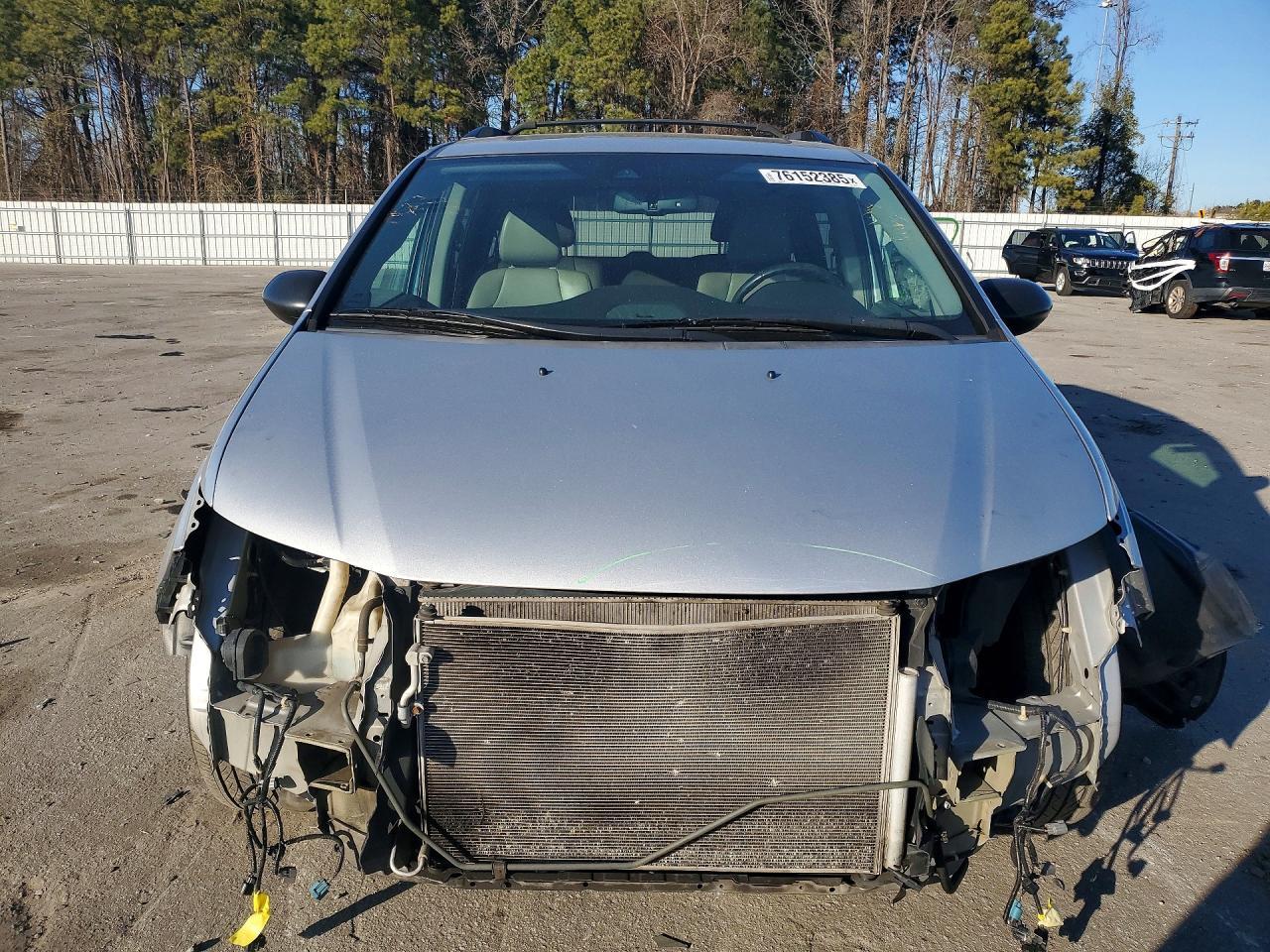 2014 Honda Odyssey Touring - Image 5