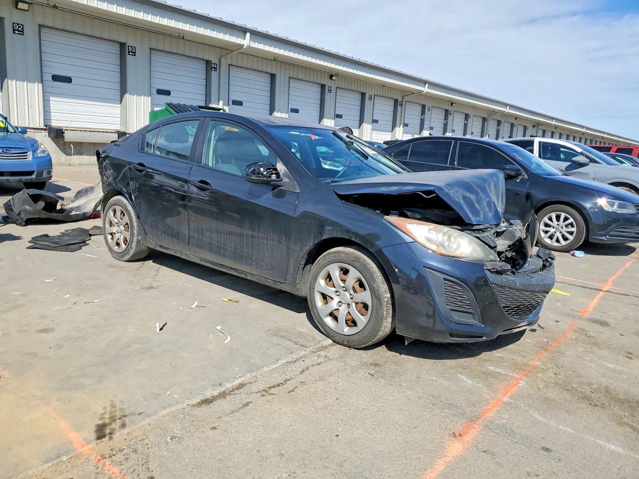 2010 Mazda 3 - Image 4