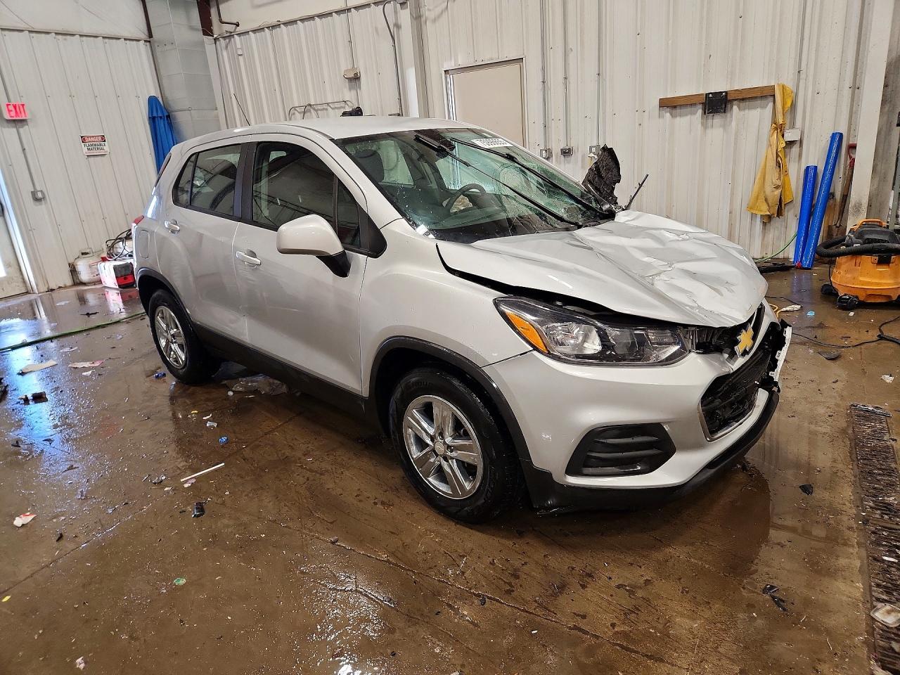 2020 Chevrolet Trax Ls - Фото 4