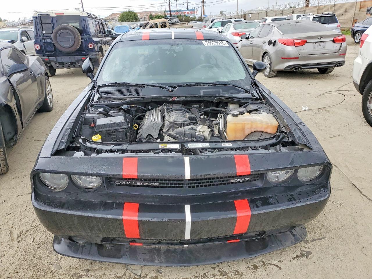 2014 Dodge Challenger Srt8 Core - Image 5