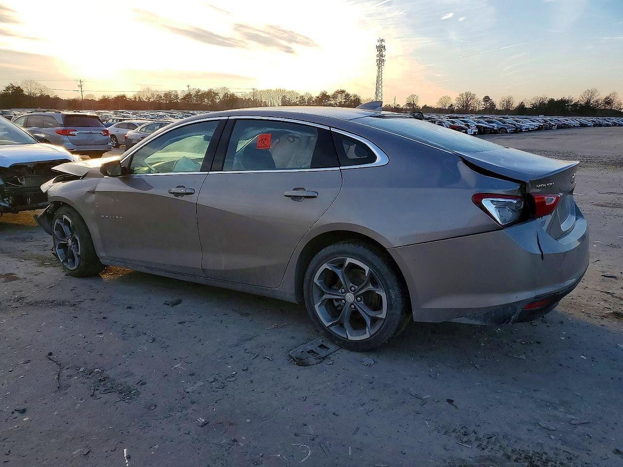 2023 Chevrolet Malibu Lt - Фото 2