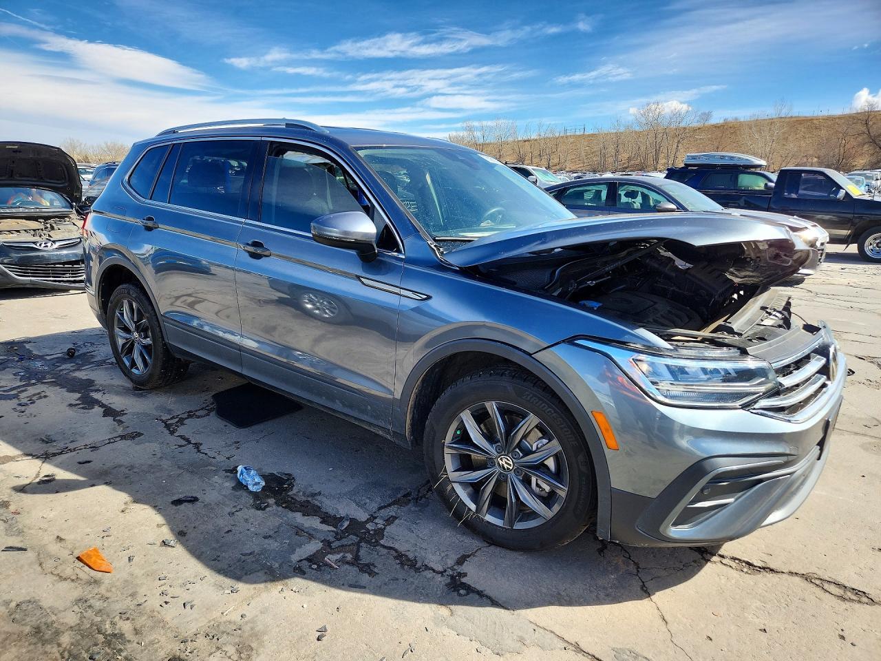 2023 Volkswagen Tiguan Se - Фото 4