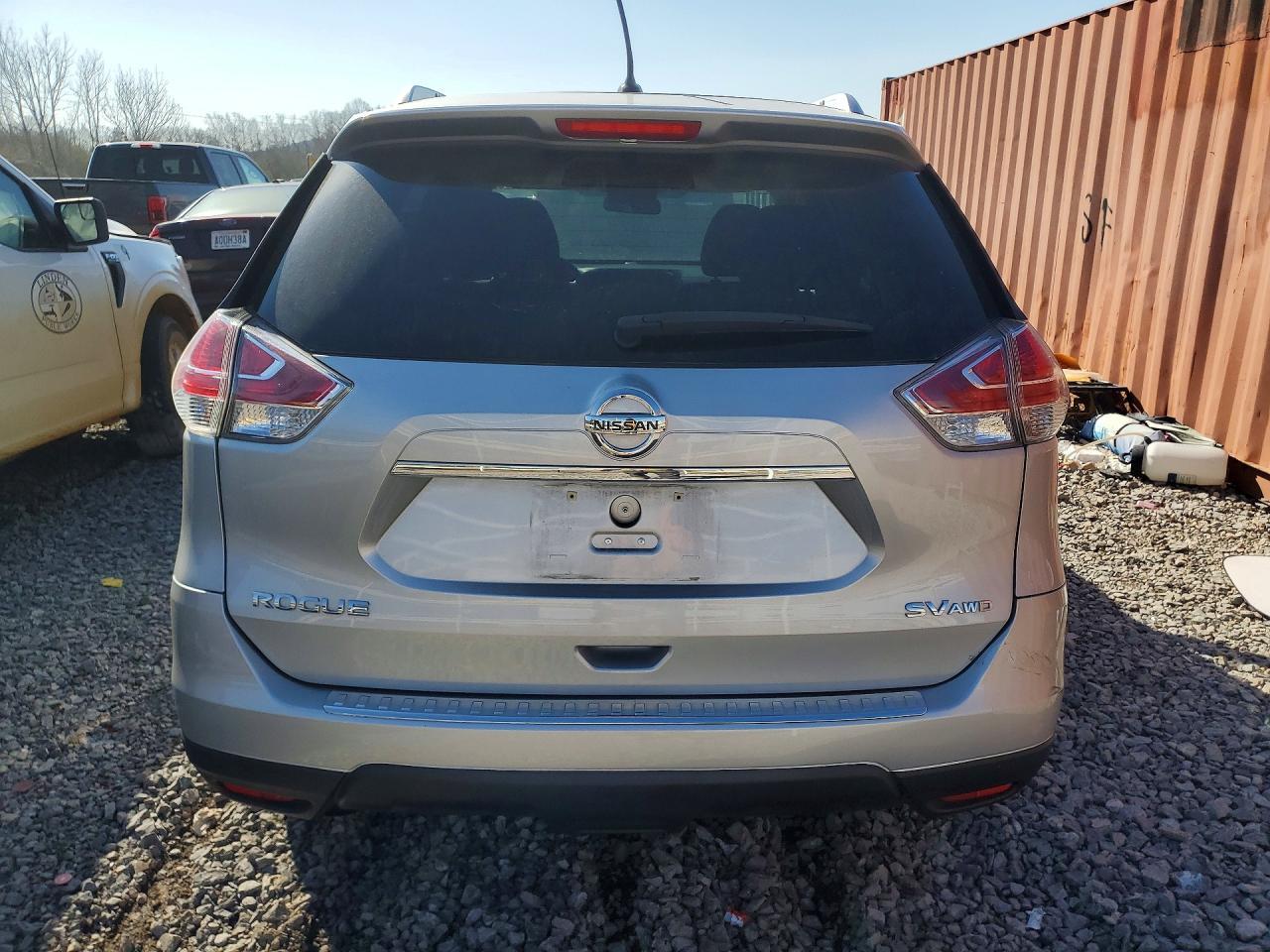 2015 Nissan Rogue S - Фото 6