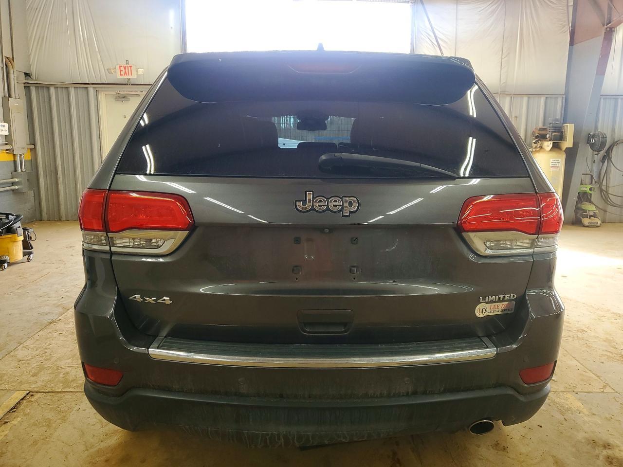 2015 Jeep Cherokee - Фото 6