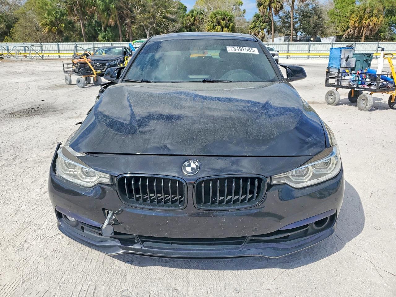 2017 BMW 330 I - Фото 5