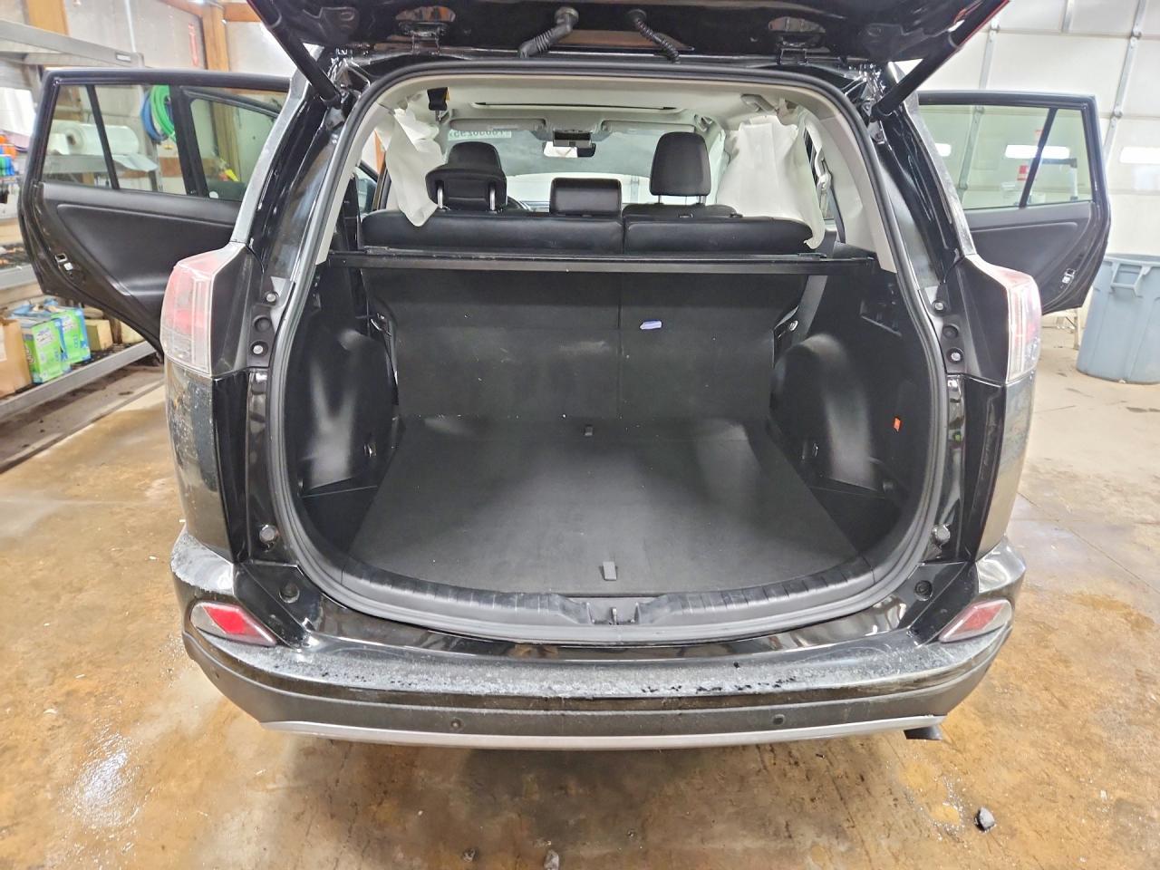 2017 Toyota Rav4 Limited - Фото 6