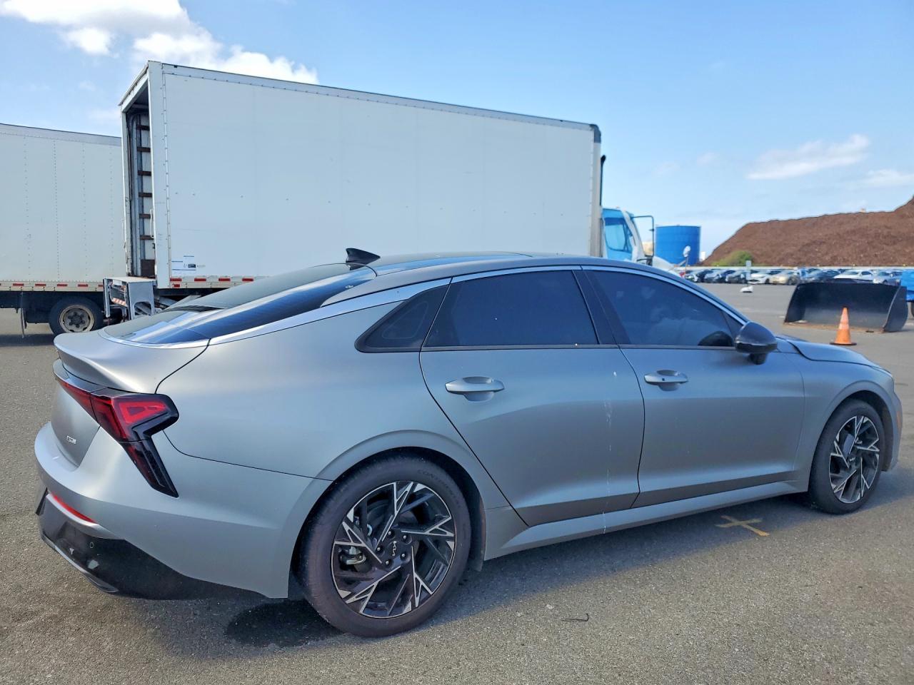 2025 Kia K5 Gt Line - Фото 3