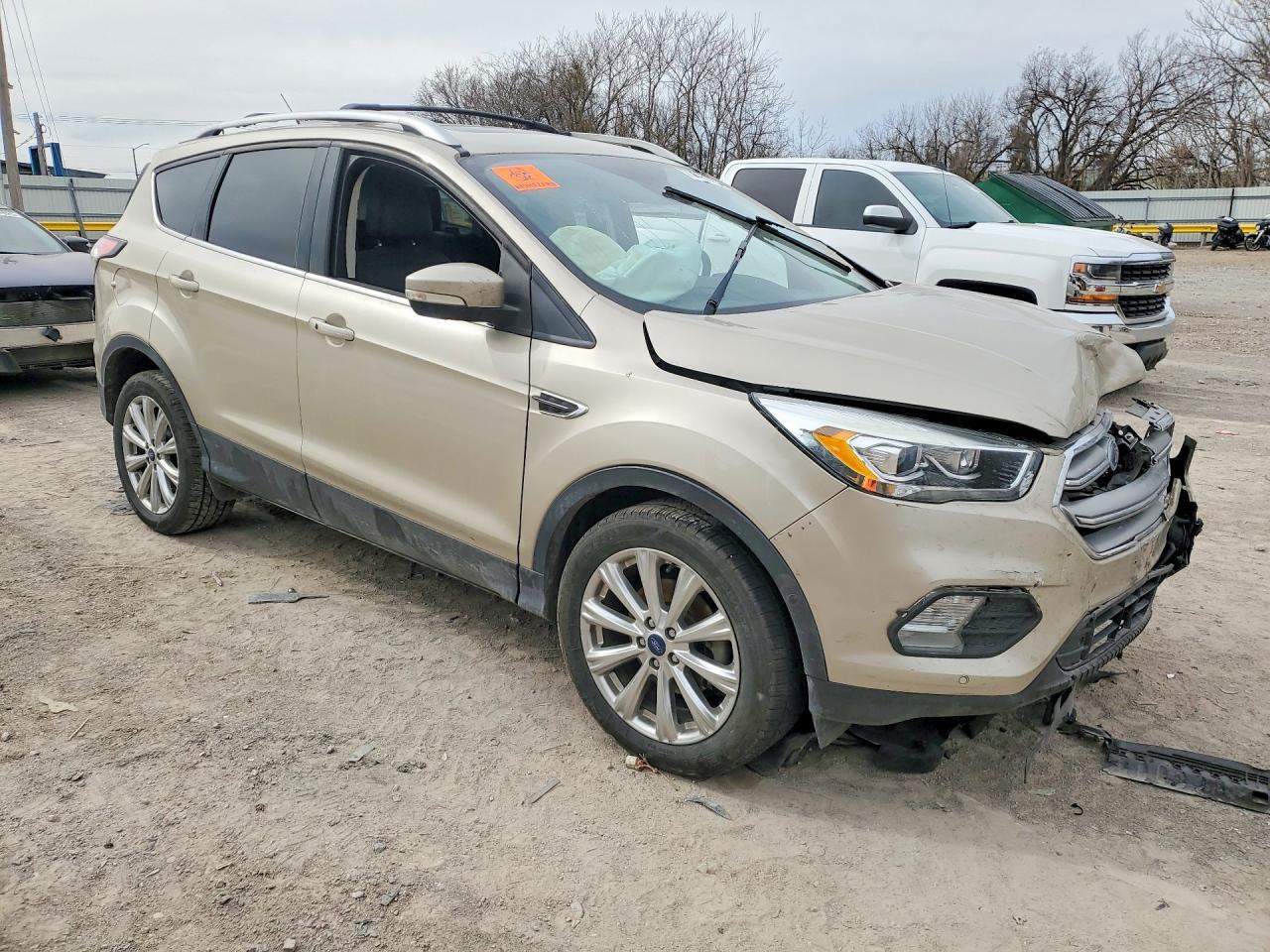 2017 Ford Escape Titanium - Image 4