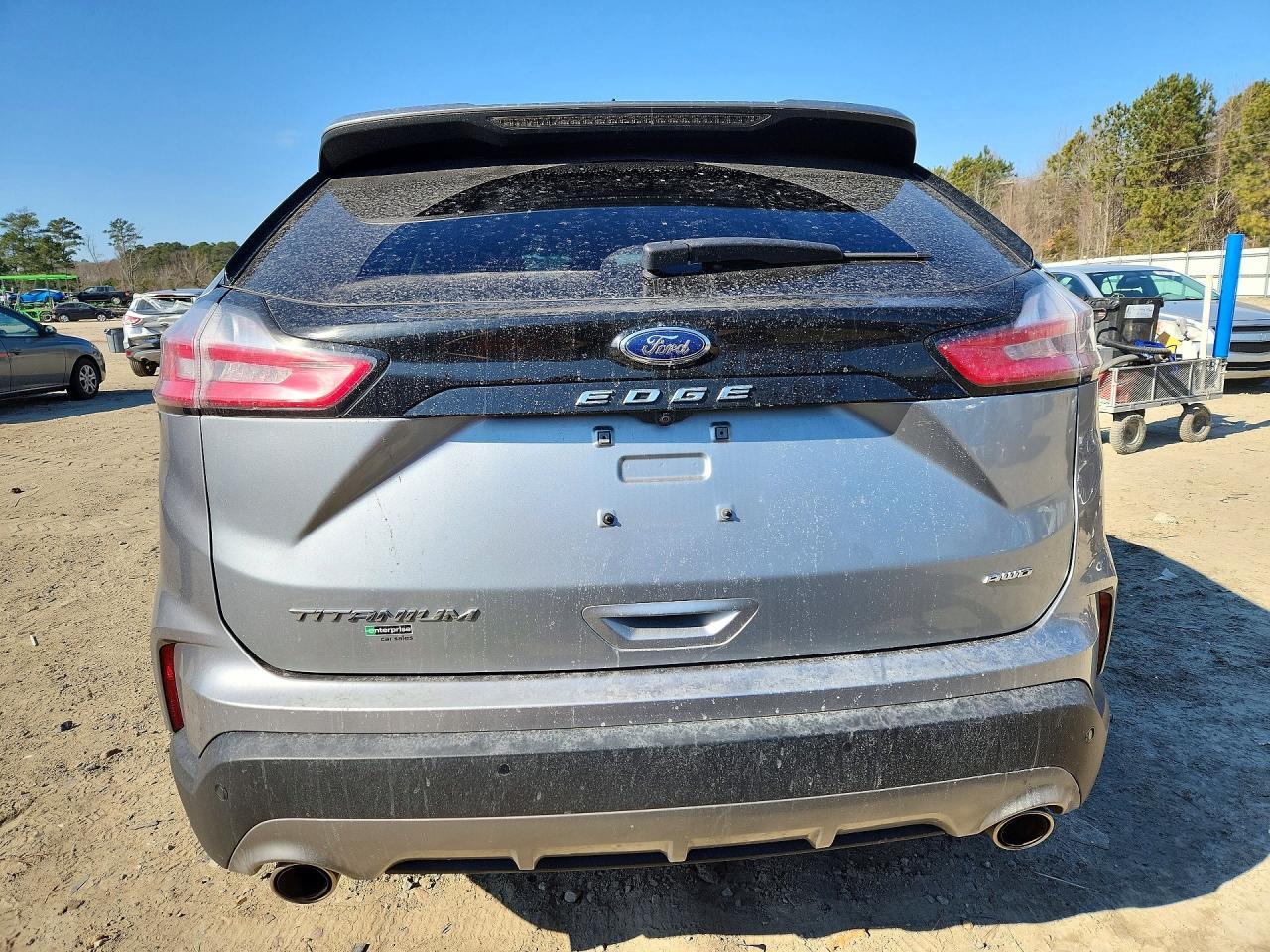 2022 Ford Edge Titanium - Image 6