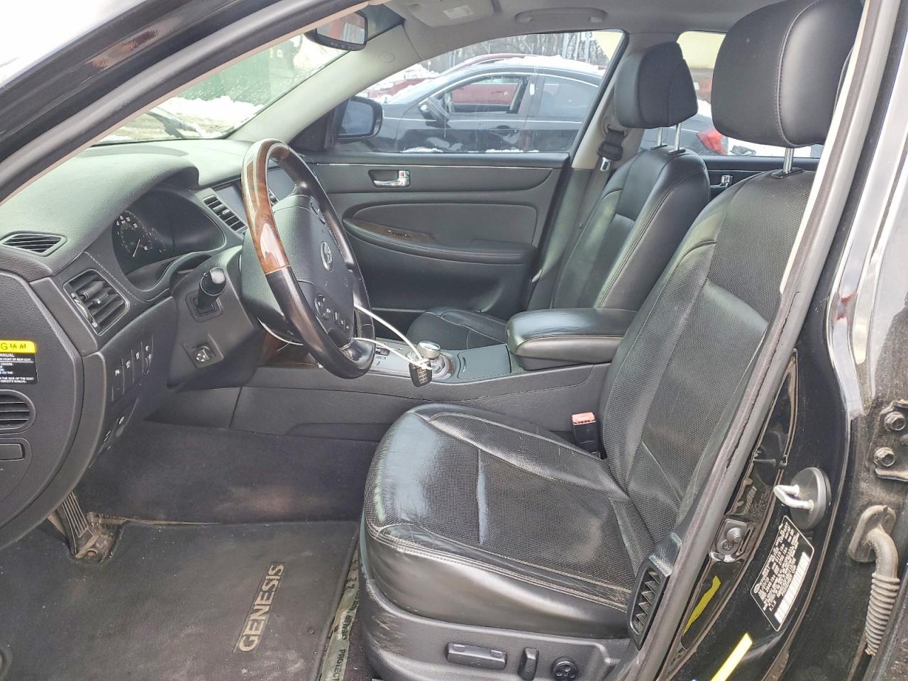 2011 Hyundai Genesis 4.6L - Фото 7