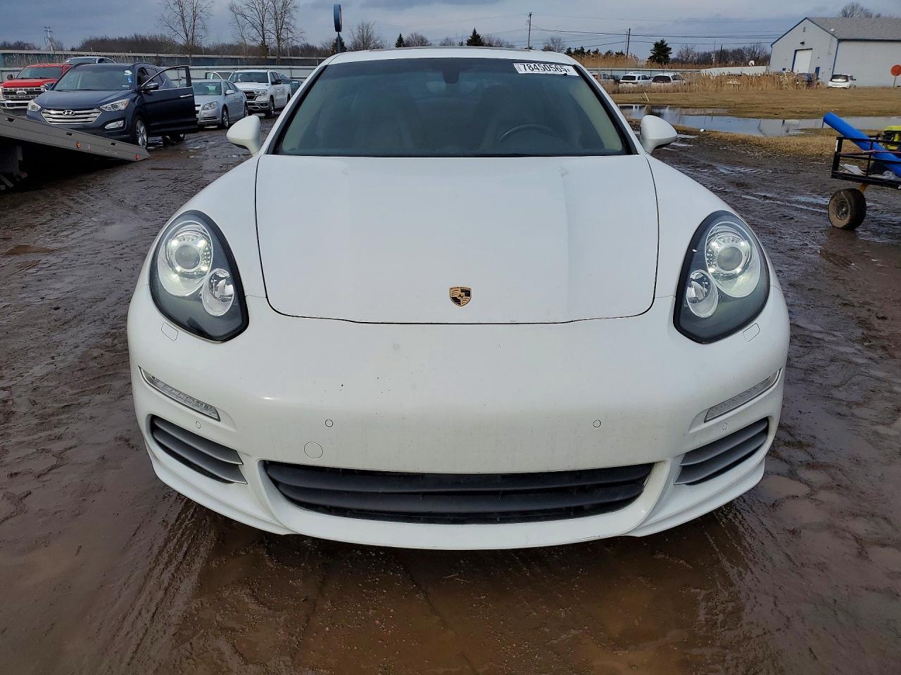 2015 Porsche Panamera 2 - Image 5