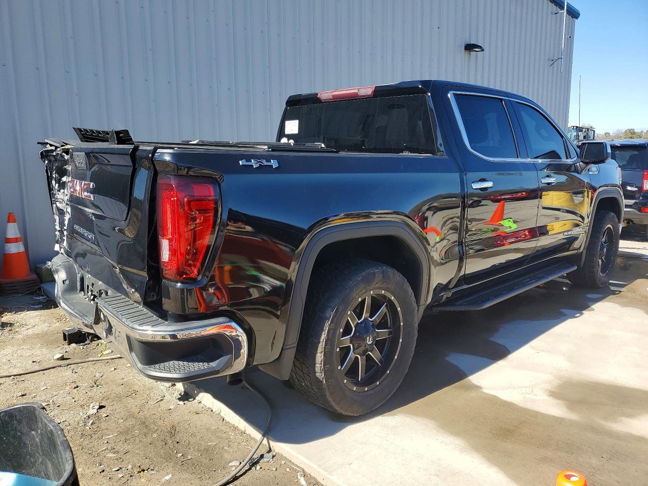 2021 GMC Sierra K1500 Slt - Фото 3