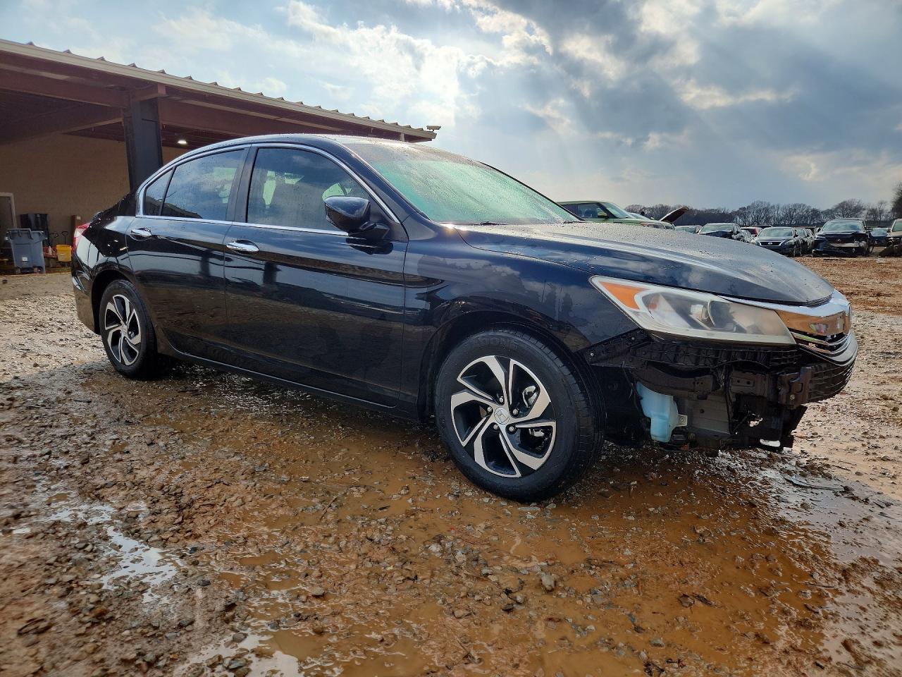 2017 Honda Accord Lx - Image 4