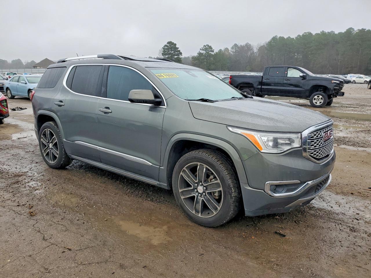 2017 GMC Acadia Denali - Фото 4