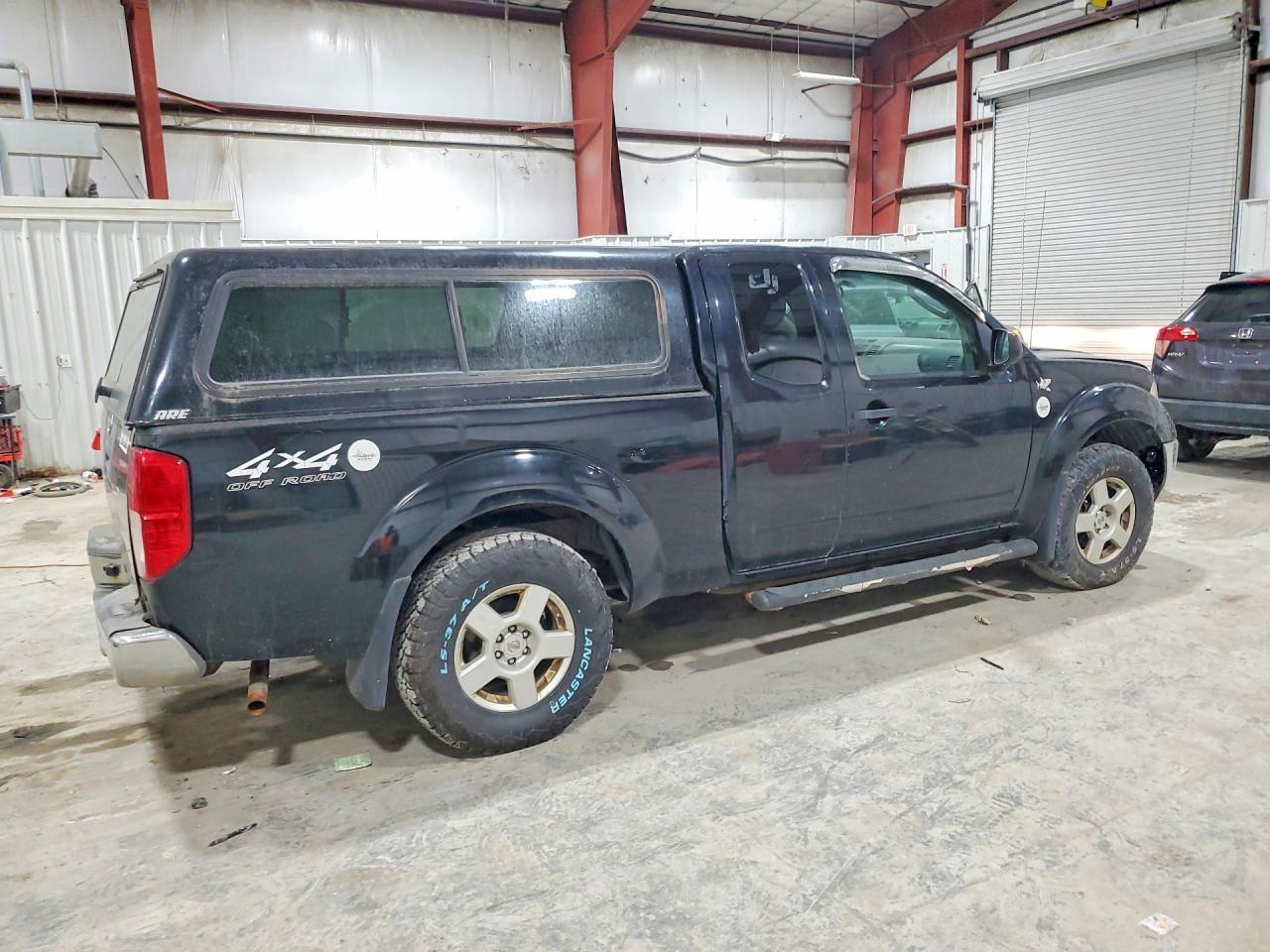 2006 Nissan Frontier King Cab Le - Image 3