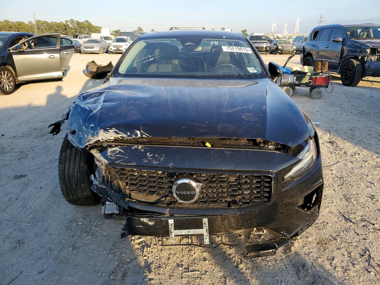 2024 Volvo S60 Core - Image 5