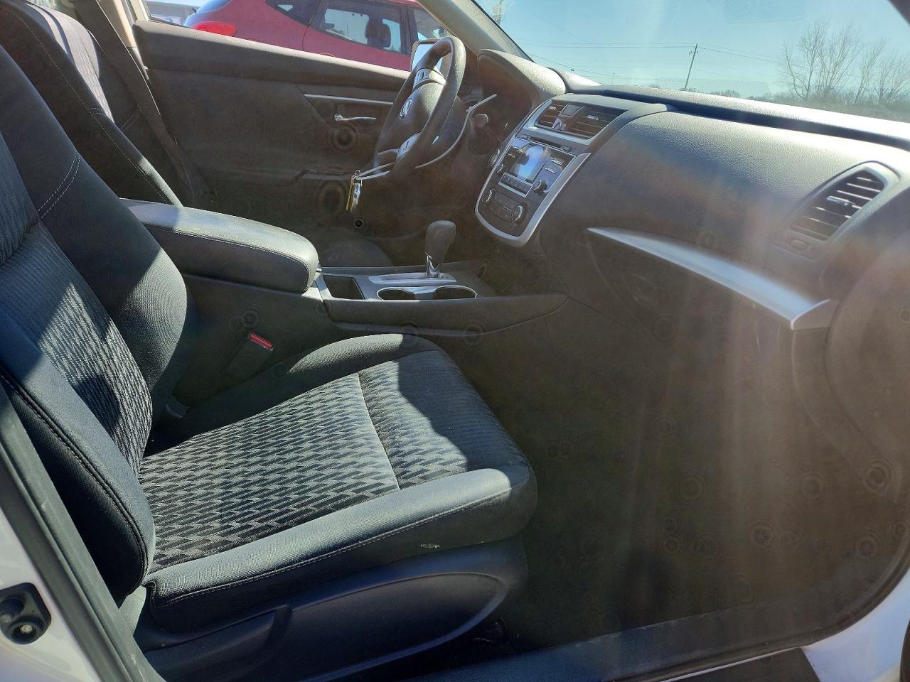 2018 Nissan Altima 2.5 S - Image 7