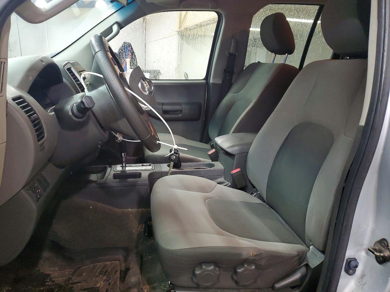 2014 Nissan Xterra S - Image 7