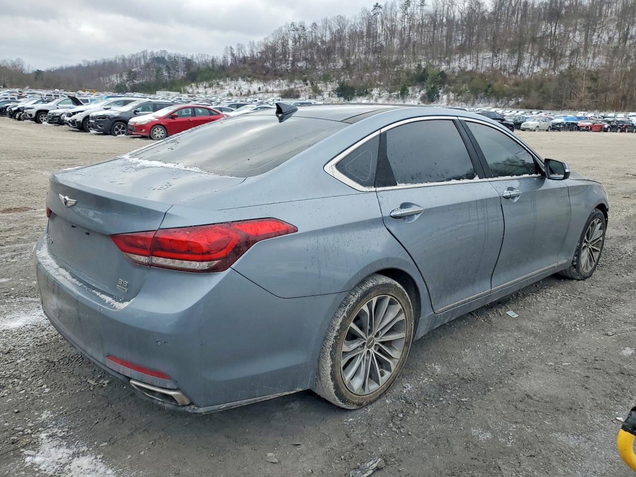 2017 Genesis G80 Base - Фото 3