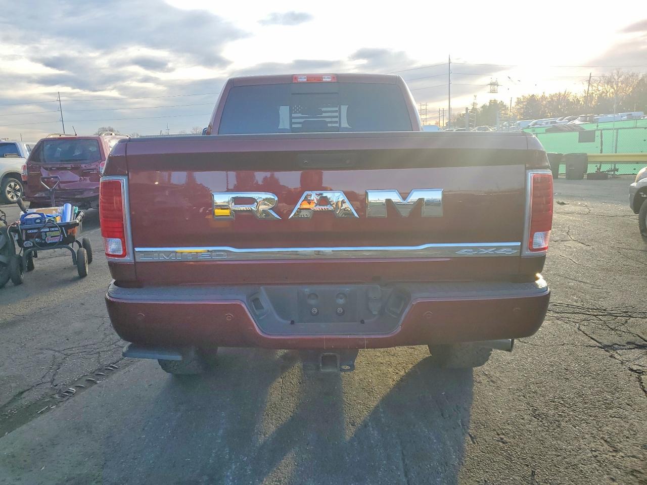 2016 Ram 3500 Longhorn - Фото 6