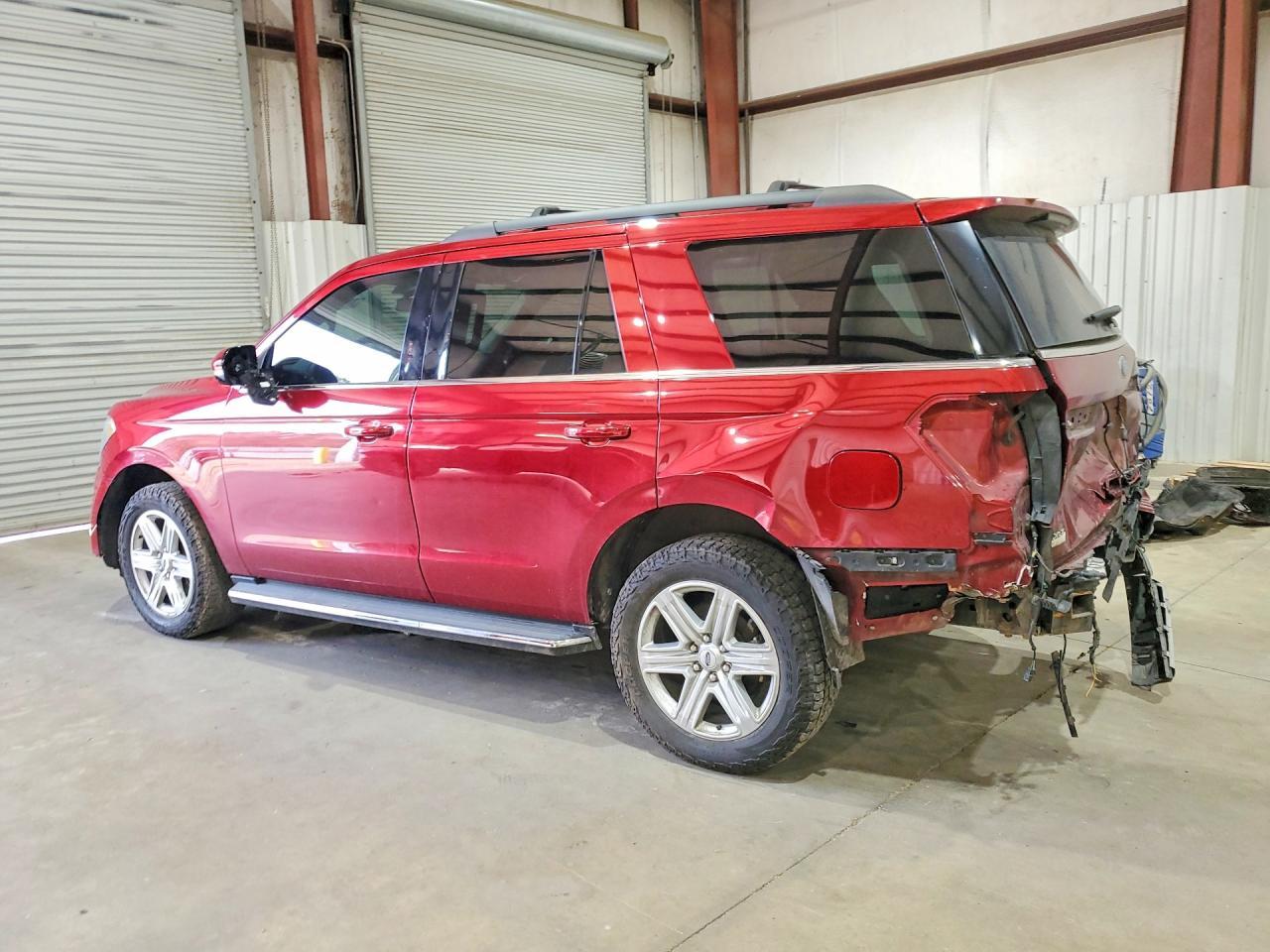 2019 Ford Expedition Xlt - Image 2