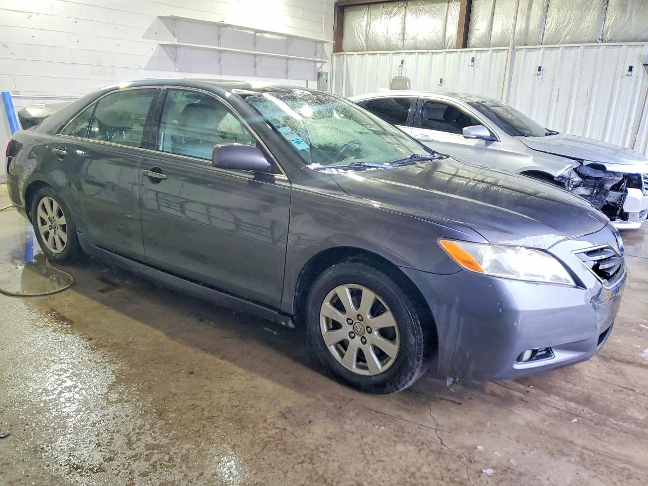 2009 Toyota Camry Se - Фото 4