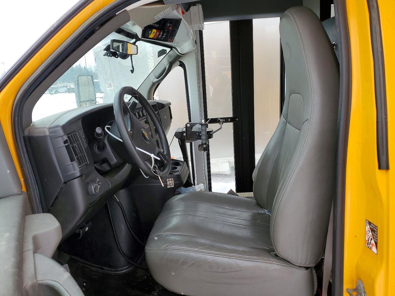 2015 Thomas Minotour G3500 - School Bus - Фото 5
