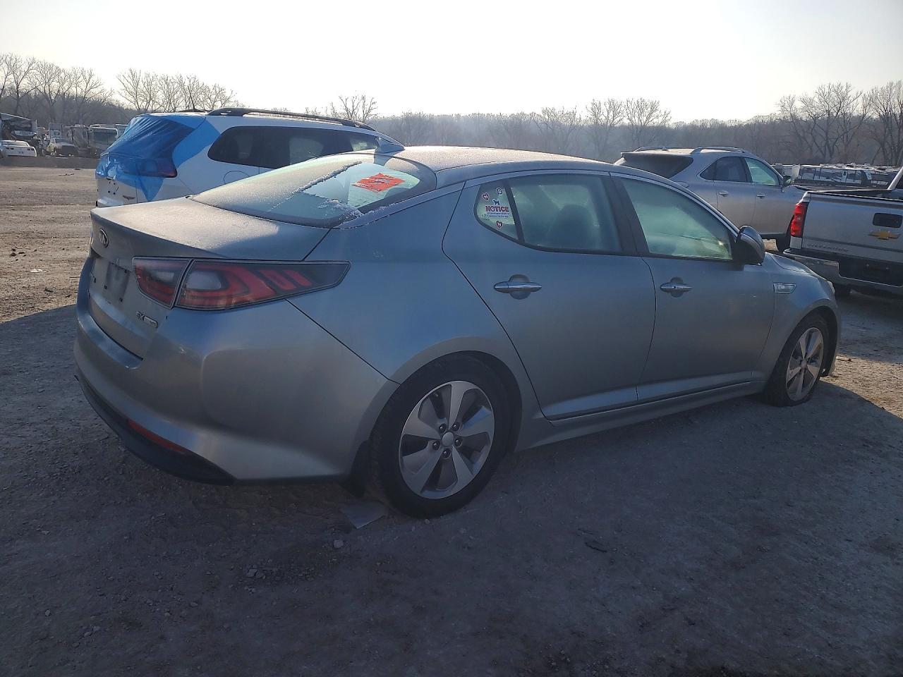 2016 Kia Optima Hybrid - Фото 3