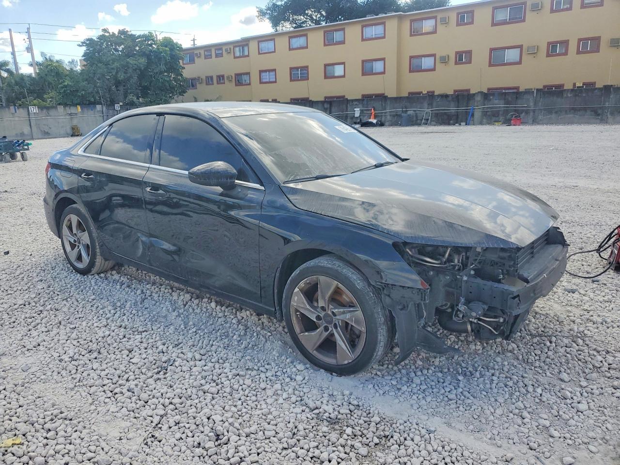 2023 Audi A3 Premium - Фото 4