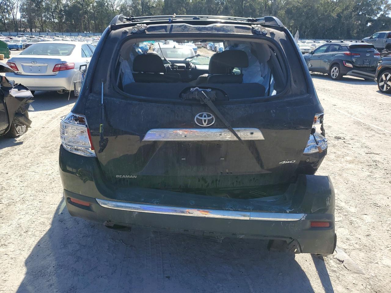 2012 Toyota Highlander Limited - Image 6